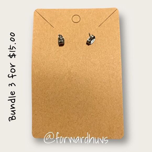 Silver Tone Large Cat / Cheeta / Leopard Earrings - Picture 4 of 6